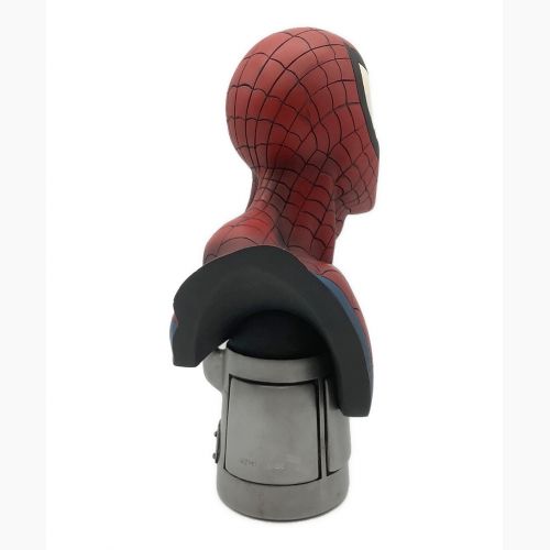 LEGENDS スタチュー シリアルナンバー入り 1431/3000 SPIDER-MAN 3000体限定品