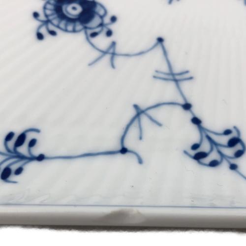 ROYAL COPENHAGEN (ロイヤル・コペンハーゲン) スクエアディッシュ20cm 欠け有 ブルーフルーテッド・プレイン