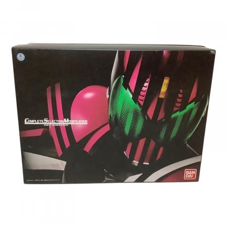 BANDAI(バンダイ）仮面ライダーディケイド COMPLETE SELECTION