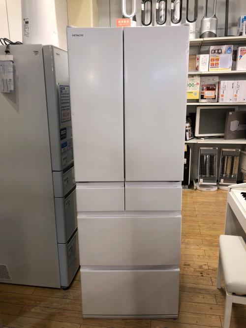 HITACHI (ヒタチ) 6ドア冷蔵庫 ※側面キズ・正面ヘコミ・ドリンクポケットヒビ割れ有 ファン式 R-HW54S(W) 2022年製 540L クリーニング済