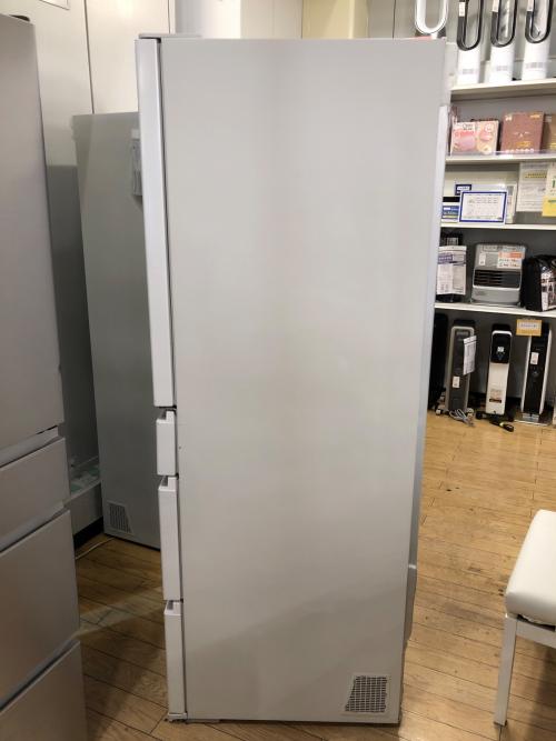 HITACHI (ヒタチ) 6ドア冷蔵庫 ※側面キズ・正面ヘコミ・ドリンクポケットヒビ割れ有 ファン式 R-HW54S(W) 2022年製 540L クリーニング済