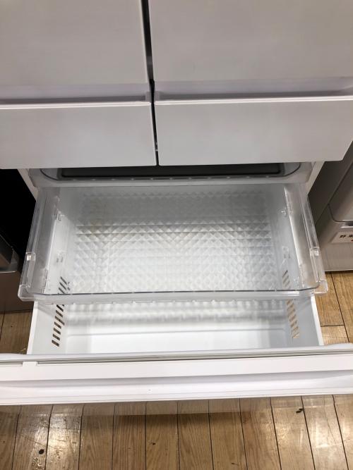 HITACHI (ヒタチ) 6ドア冷蔵庫 ※側面キズ・正面ヘコミ・ドリンクポケットヒビ割れ有 ファン式 R-HW54S(W) 2022年製 540L クリーニング済