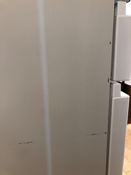 HITACHI (ヒタチ) 6ドア冷蔵庫 ※側面キズ・正面ヘコミ・ドリンクポケットヒビ割れ有 ファン式 R-HW54S(W) 2022年製 540L クリーニング済