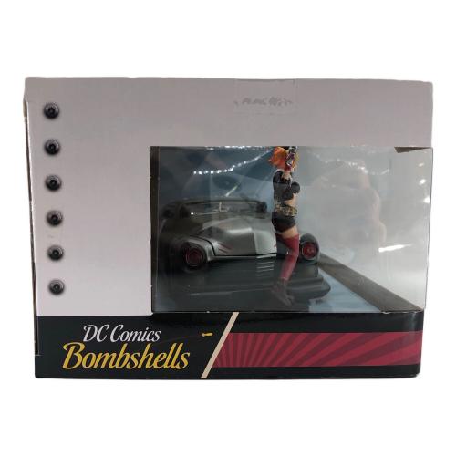 1/24 ハーレークイーンミニカー DC COMICS BOMBSHELLS 1951
