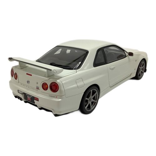 AUTOart (オートアート) モデルカー NISSAN SKYLINE GT-R（R34） V-SPECⅡ 1：18