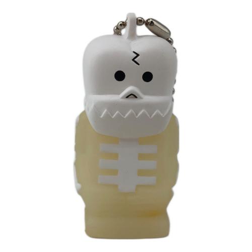 BOUNTY HUNTER (バウンティハンター) スカルくんライターケース ■蓄光タイプ