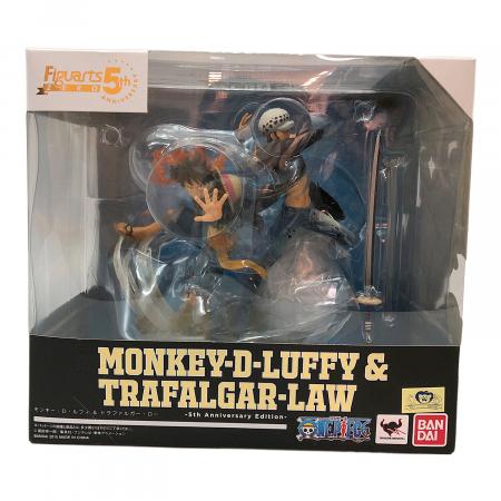 BANDAI (バンダイ) ONE PIECE 5th Anniversary Edition Figuarts ZERO