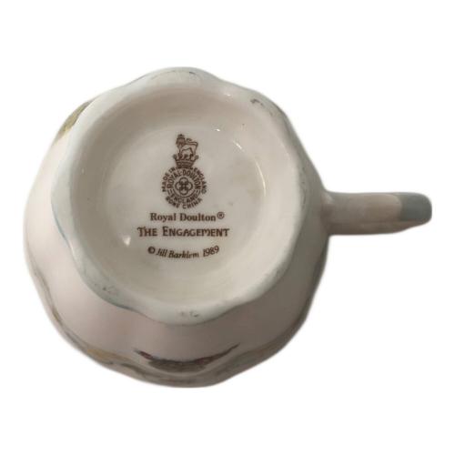 ROYAL DOULTON (ロイヤルドルトン) カップ&ソーサー