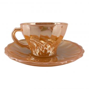 Fire King (ファイヤーキング) カップ&ソーサー シェルシリーズピーチラスター