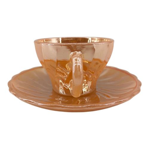 Fire King (ファイヤーキング) カップ&ソーサー シェルシリーズピーチラスター