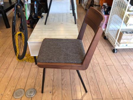 ウニコ　チェアー IMG_9663_dac21681-708f-4ebb-