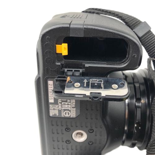 Nikon (ニコン) デジタルカメラ D3300 レンズ付