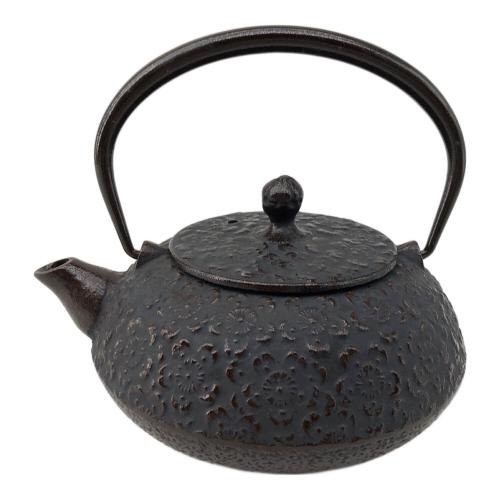 南部鉄器 (ナンブテッキ) 急須 鉄瓶 新 算玉桜