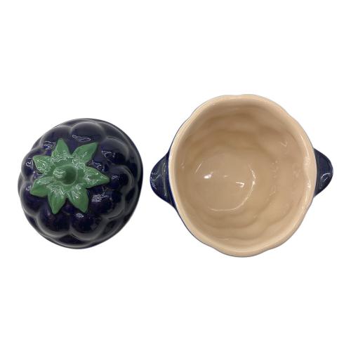 LE CREUSET (ルクルーゼ) ミニココット ブラックベリー ＊廃盤品