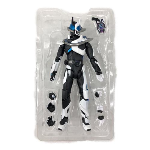 BANDAI (バンダイ) 仮面ライダージーン 仮面ライダーギーツ S.H.Figuarts