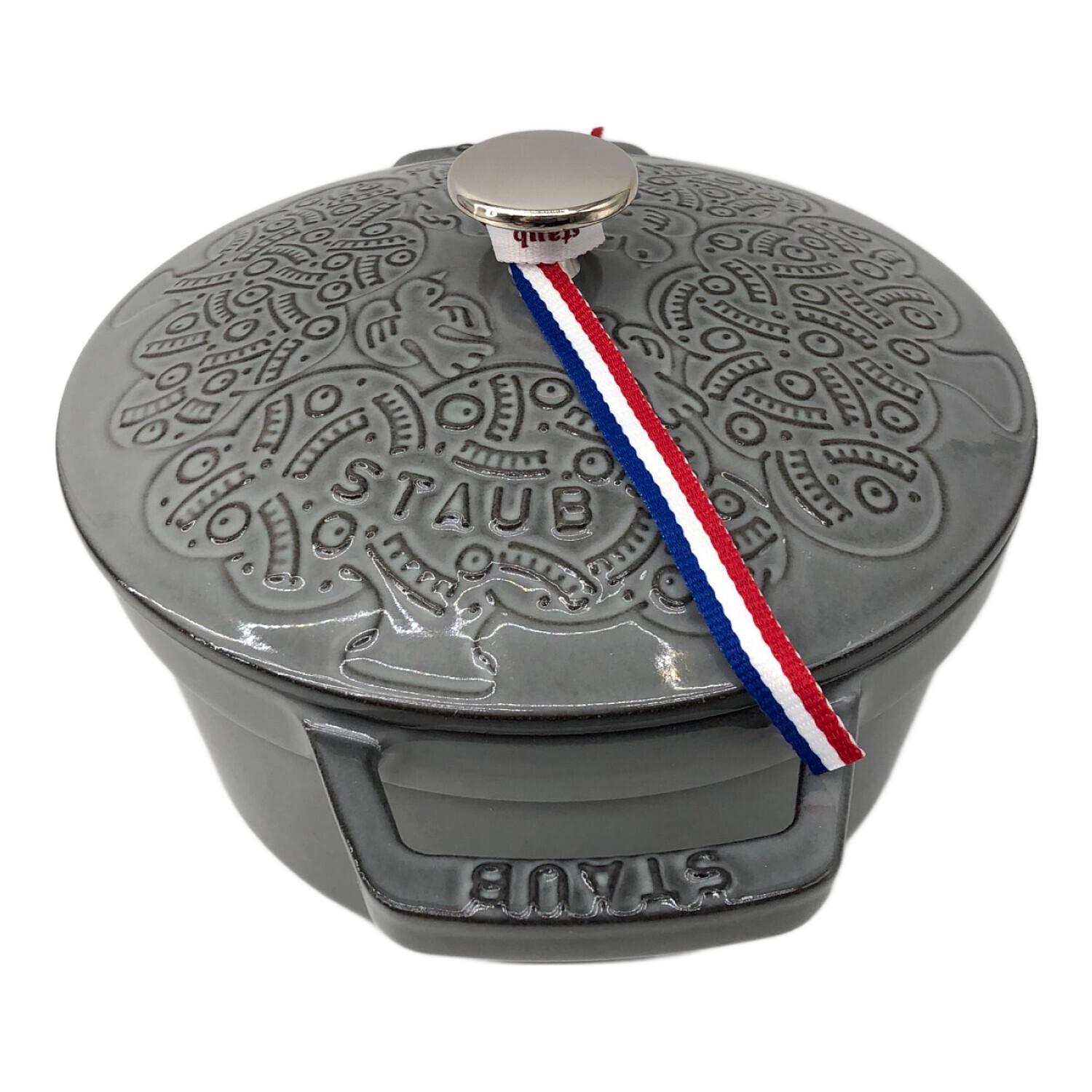 Staub (ストウブ) 両手鍋 40502-303 2.2L ブラック｜トレファクONLINE