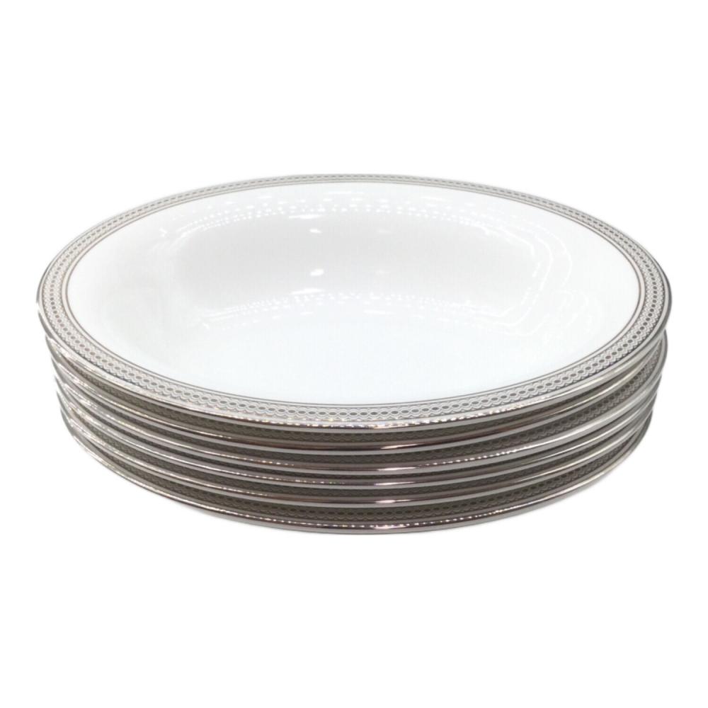 Wedgwood (ウェッジウッド) カレー皿 ヴェラ・ウォン｜トレファクONLINE