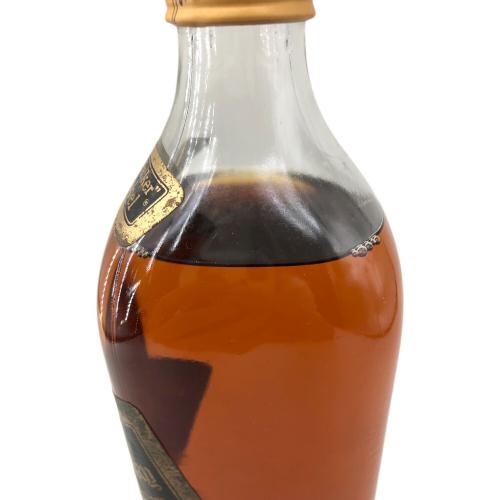 ジョニーウォーカー (Johnnie Walker) ブラックラベル スコッチウィスキー ＊目減り有 750ml