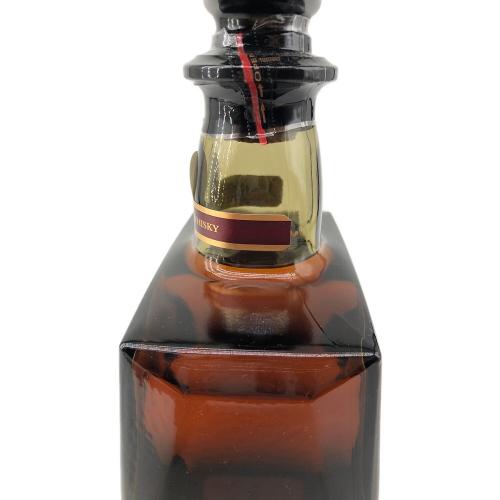 サントリー ローヤル ジャパニーズウィスキー 700ml