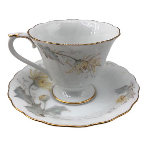 大倉陶園 (オオクラトウエン) カップ&ソーサー 糸菊