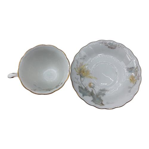 大倉陶園 (オオクラトウエン) カップ&ソーサー 糸菊