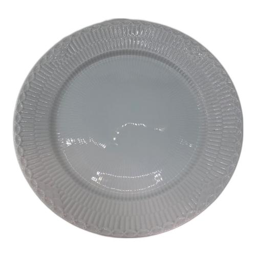 ROYAL COPENHAGEN (ロイヤル・コペンハーゲン) プレート 27cm ホワイトフルーテッド・ハーフレース