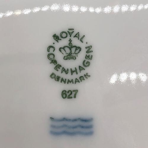 ROYAL COPENHAGEN (ロイヤル・コペンハーゲン) プレート 27cm ホワイトフルーテッド・ハーフレース