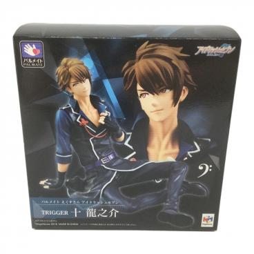 BANDAI (バンダイ) ONE PIECE 5th Anniversary Edition Figuarts ZERO