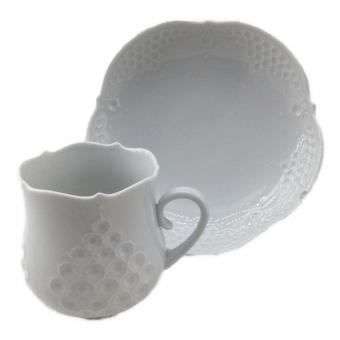 Meissen (マイセン) カップ&ソーサー ホワイトレリーフ