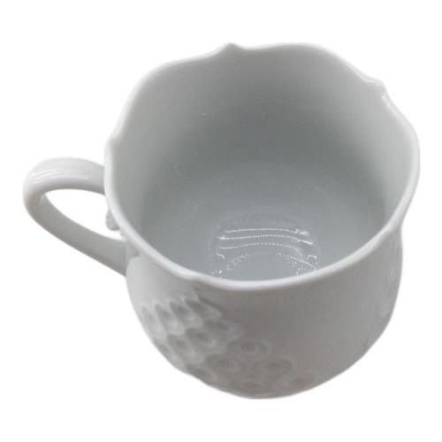 Meissen (マイセン) カップ&ソーサー ホワイトレリーフ