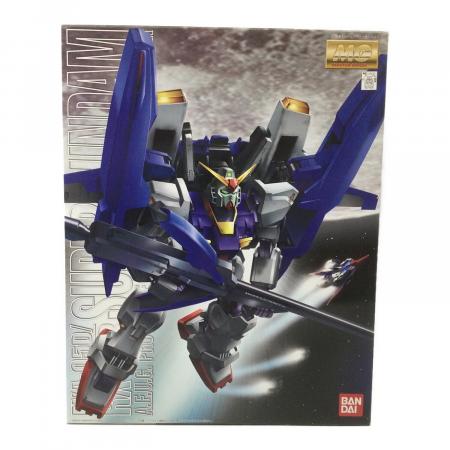 バンダイ MG RX-178 スーパーガンダム 1/100 BANDAI (バンダイ) MG 1/100 FXA-05D/RX-178 スーパーガンダム