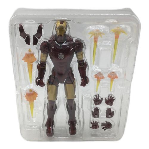 BANDAI(バンダイ）S.H.Figuarts アイアンマン マーク3 フィギュア
