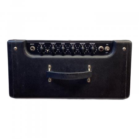 FENDER USA (フェンダーユーエスエー) 真空管ギターコンボアンプ Blues