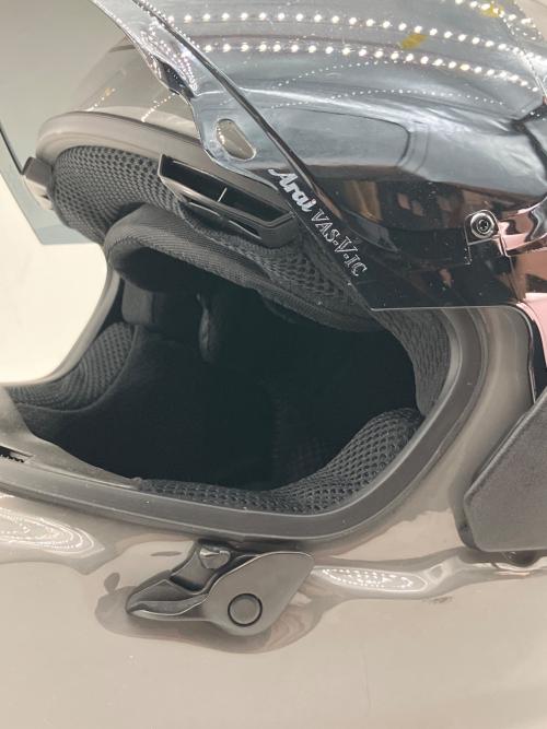 Arai (アライ) バイク用ヘルメット 2022年製 RAPIDE NEO キズ有 PSCマーク(バイク用ヘルメット)有