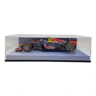 MINICHAMPS (ミニチャンプス) ミニカー レッドブルレーシング　RB8