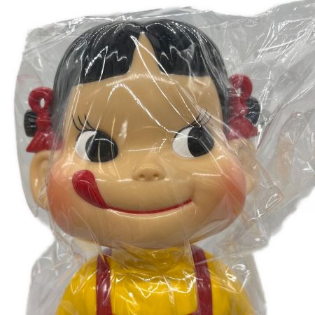 不二家 (フジヤ) ペコちゃん首振り人形 創業100周年｜トレファクONLINE