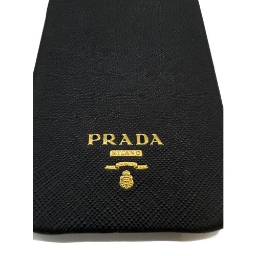 PRADA (プラダ) スマホケース iPhone13 Pro （1ZH145）