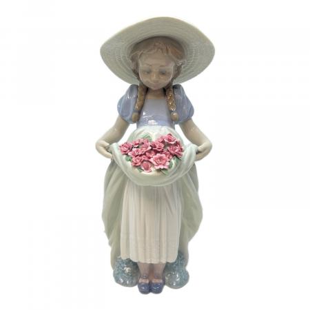 LLADRO (リヤドロ) フィギュリン 花びらに欠け有り｜トレファクONLINE