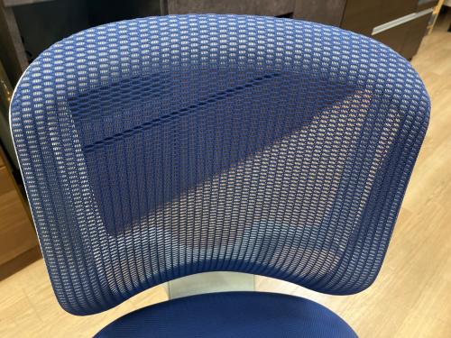 オカムラ ワークチェアー ブルー Sylphy