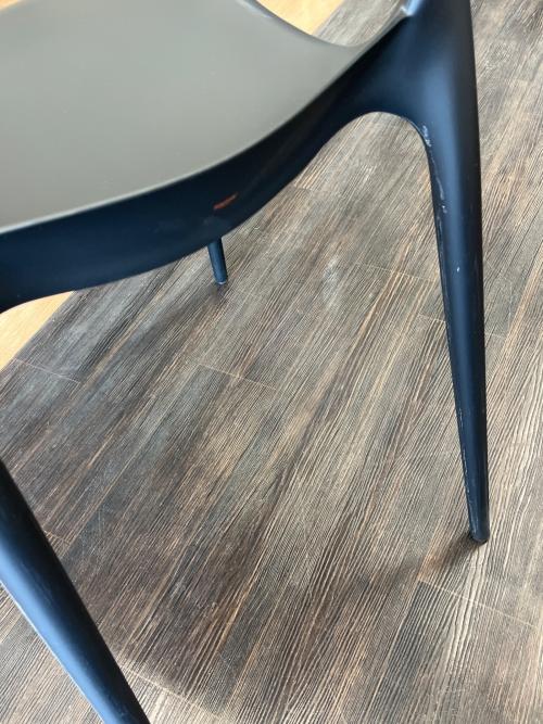 Kartell (カルテル) アームチェアー 189 マスターズ