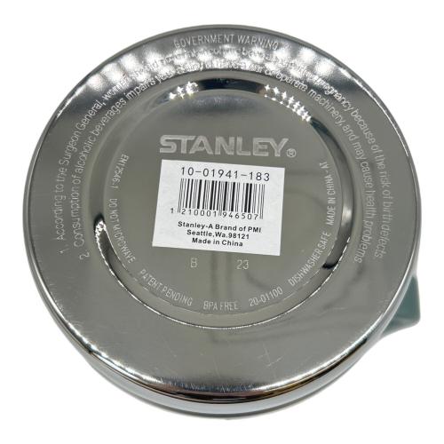 STANLEY (スタンレー) クラシック真空グロウラー 64OZ 1.9L