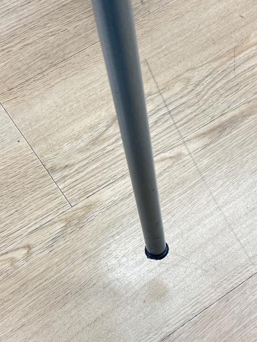 オカムラ スタッキングチェアー ブルー 061103 wiesner hager