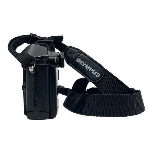 OLYMPUS (オリンパス) デジタル一眼レフカメラ OM-D E-M5