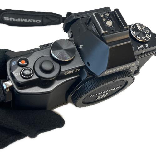 OLYMPUS (オリンパス) デジタル一眼レフカメラ OM-D E-M5