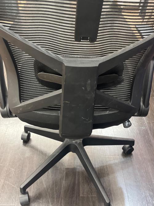 ニトリ オフィスチェア ブラック バジーオ