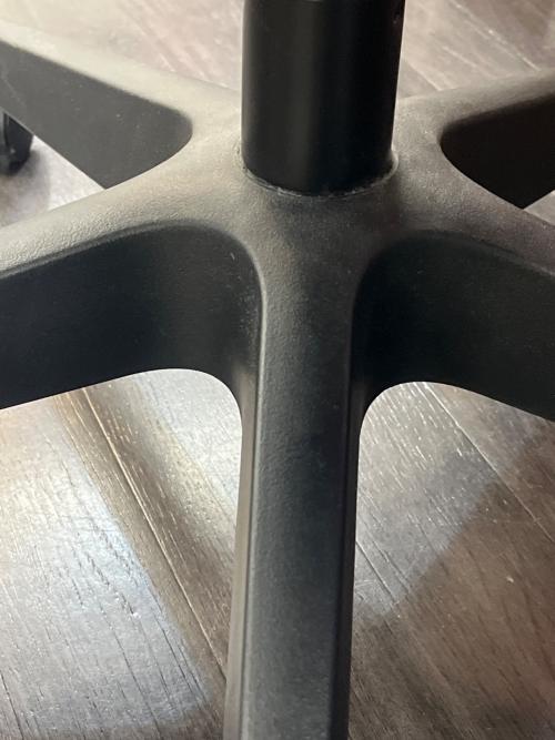 ニトリ オフィスチェア ブラック バジーオ