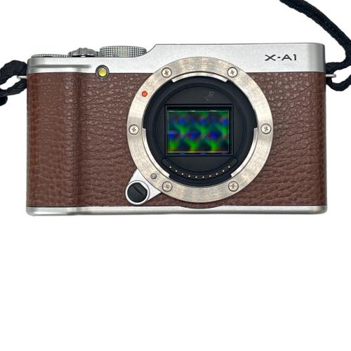 FUJIFILM (フジフィルム) ミラーレス一眼カメラ レンズ XC16-50mm F3.5-5.6 OIS X-A1 専用電池 46000410