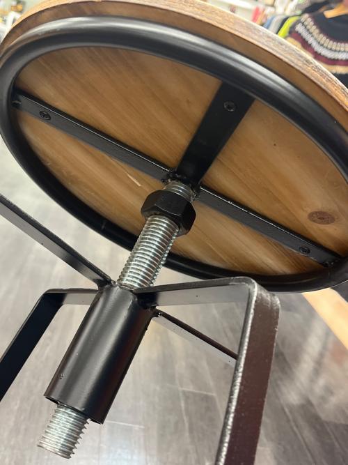 カウンタースツール 昇降式 木製