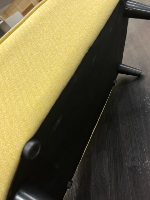 オットマン イエロー