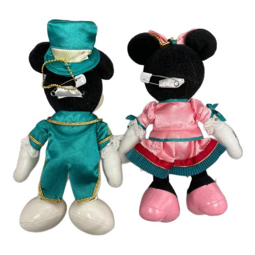 ディズニーランドホテル「ディズニーホテル・エクスクルーシブ」ぬいぐるみセット